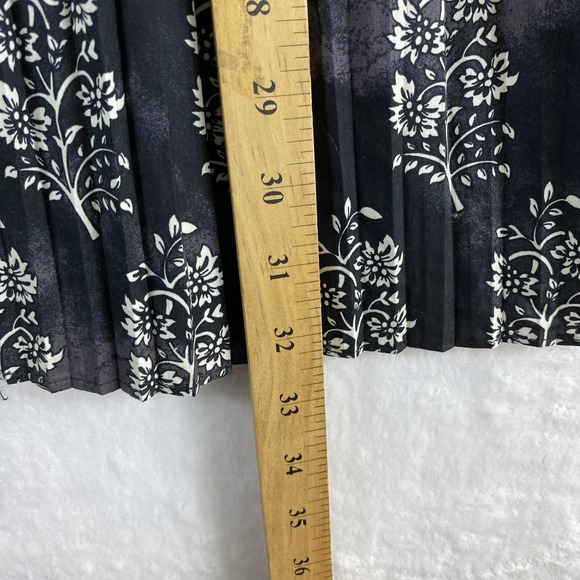 Moon River Anthropologie Midi Skirt Women Sz XS Black Floral Pleated Shopbop - Picture 5 of 8